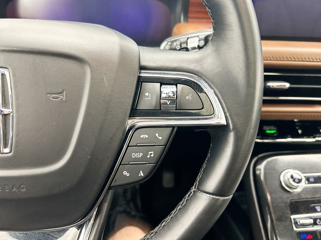 Thumbnail: 2022 Lincoln Nautilus - 14