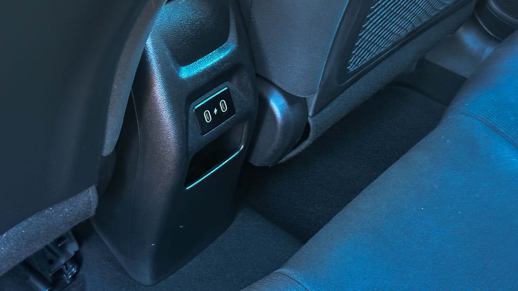 Used 2024 Hyundai Venue SEL 4D Sport Utility