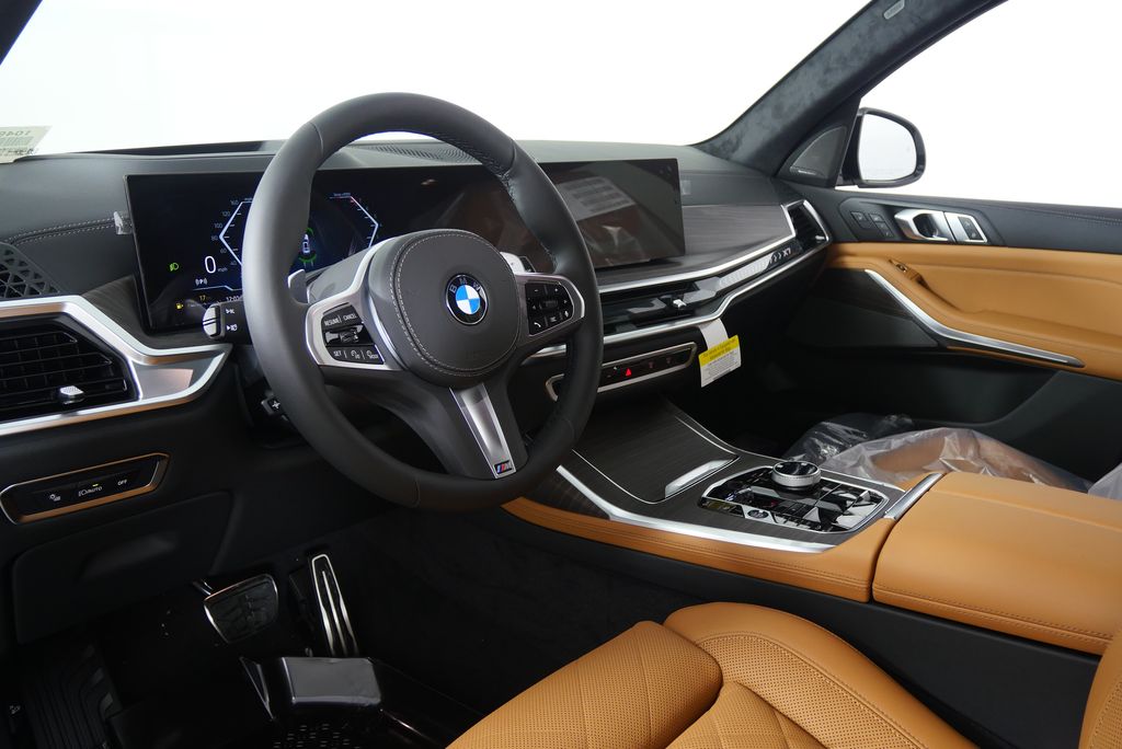 2026 BMW X7 xDrive40i 13
