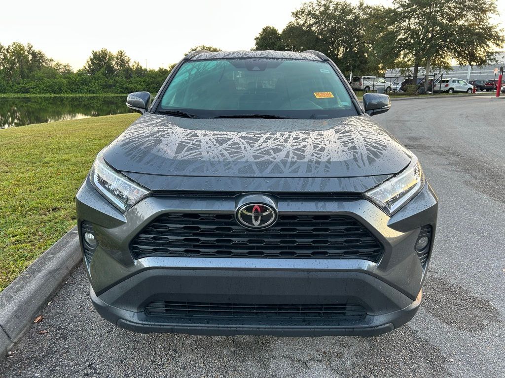 Thumbnail: 2021 Toyota RAV4 - 8