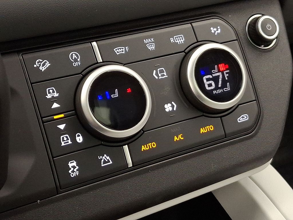 Thumbnail: 2025 Land Rover Defender - 11