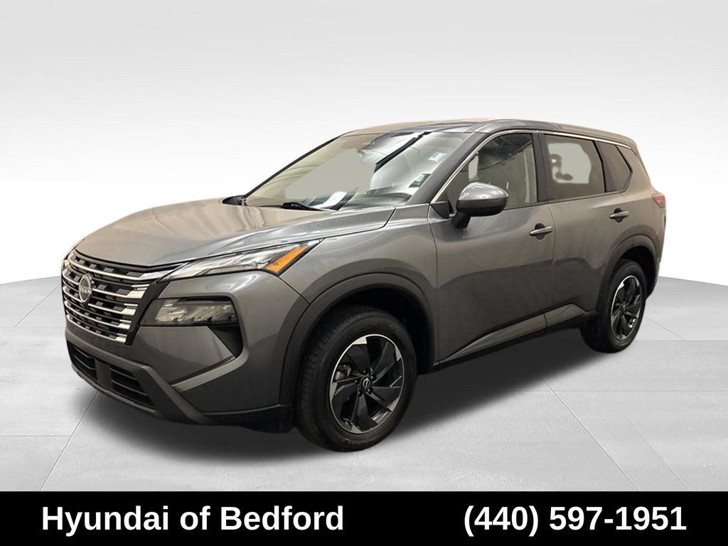 2024 Nissan Rogue SV - Main Image