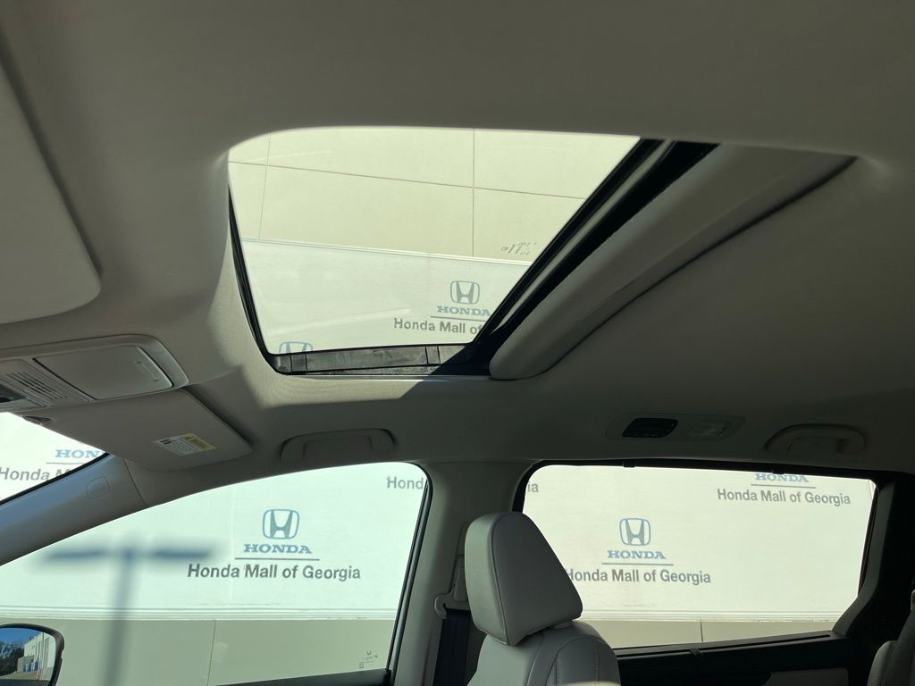 2025 Honda Odyssey EX-L 26