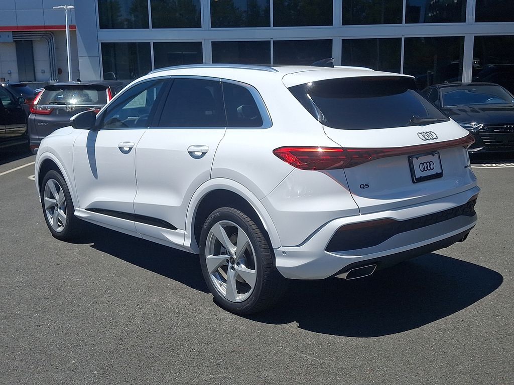 Thumbnail: 2026 Audi Q5 - 4