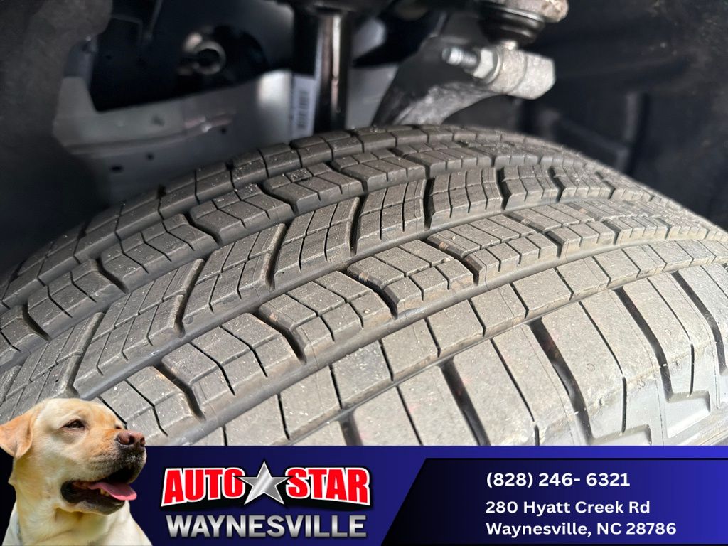 new 2025 Jeep Grand Cherokee L car, priced at $48,324