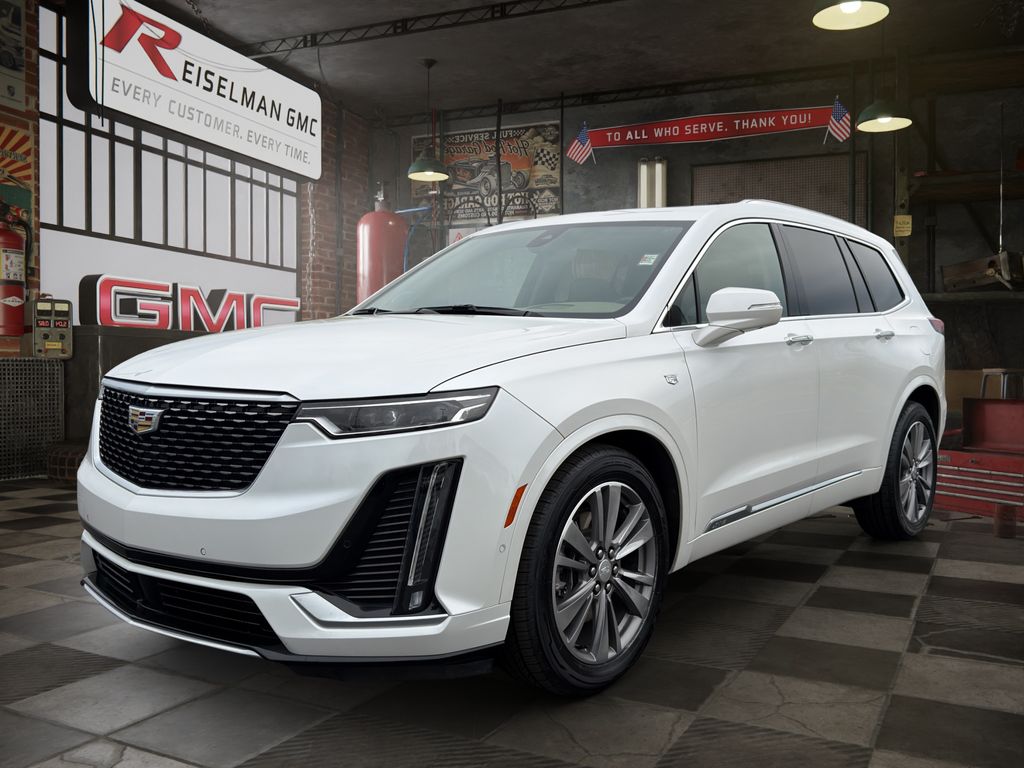 2021 Cadillac XT6 Premium Luxury FWD