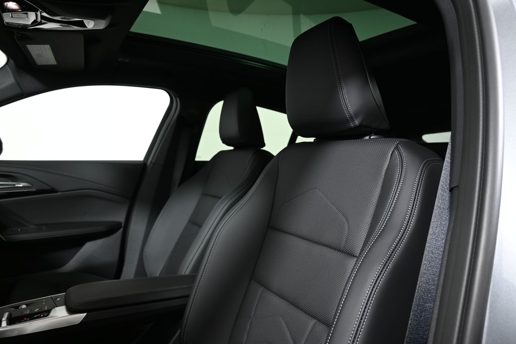 Thumbnail: 2026 BMW X2 - 16