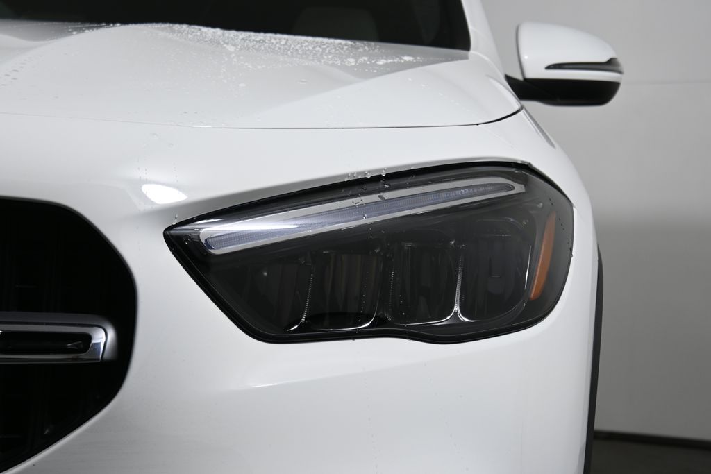 Thumbnail: 2026 Mercedes-Benz GLA - 10