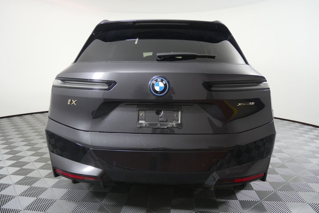 Thumbnail: 2023 BMW iX - 4