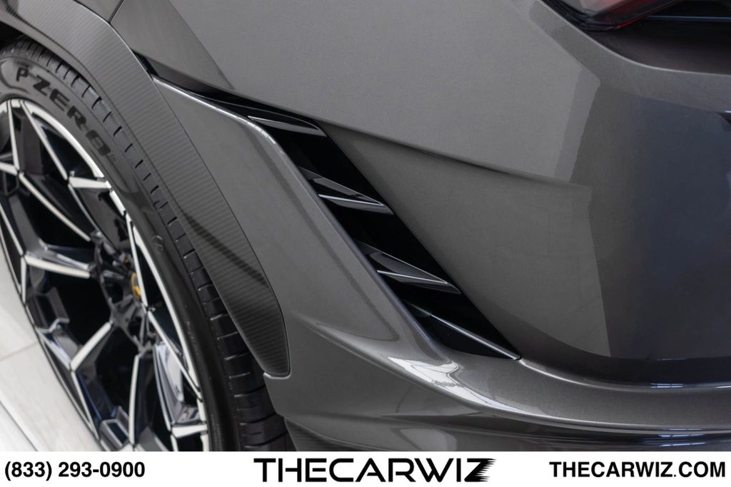 2023 Lamborghini Urus