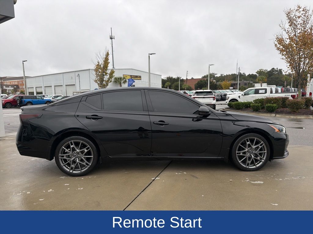 2024 Nissan Altima SR VC-Turbo FWD