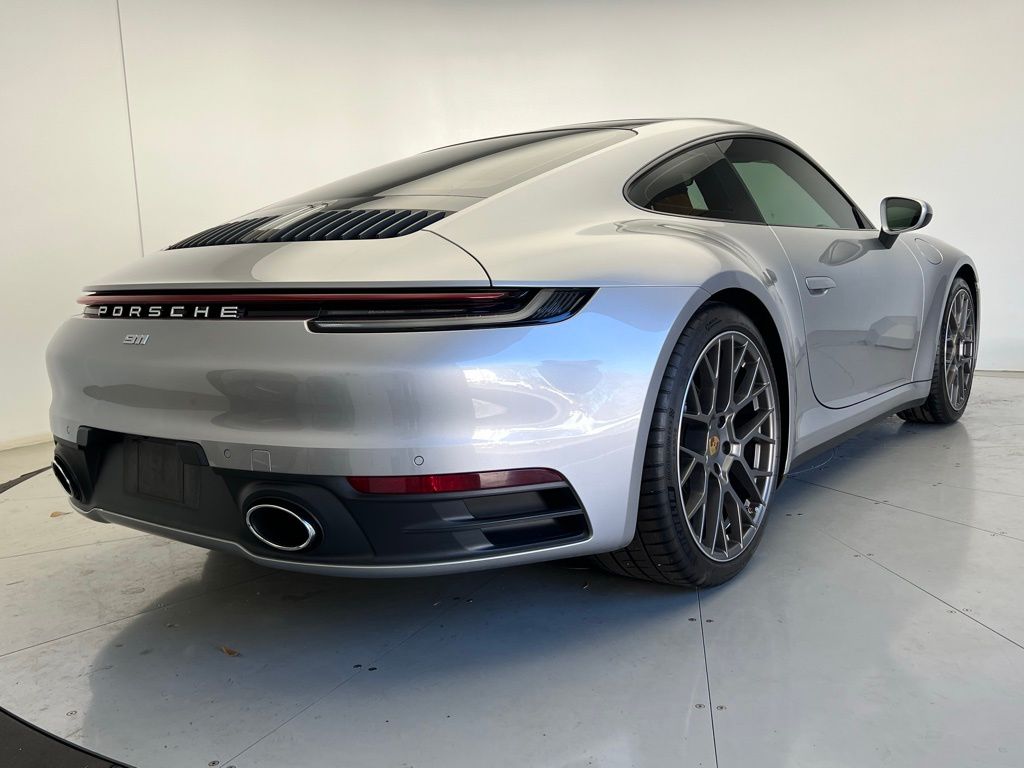 Thumbnail: 2020 Porsche 911 - 22