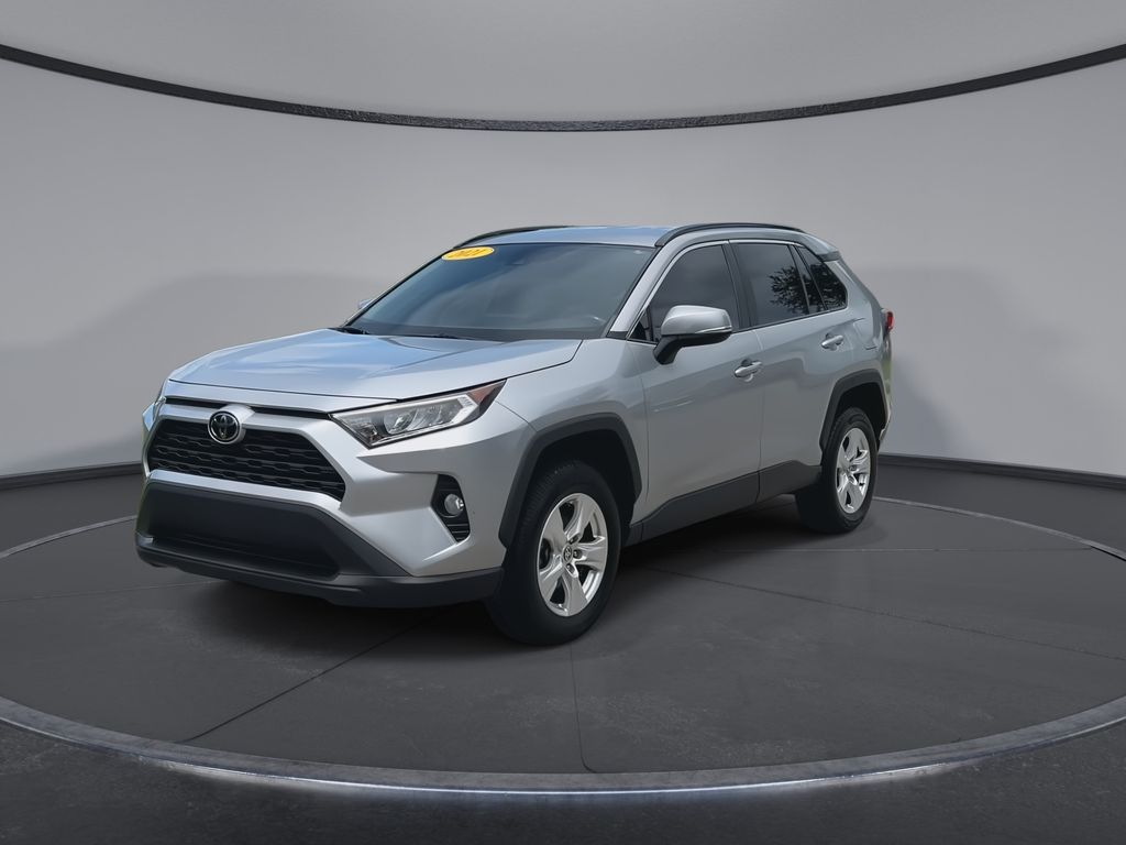 Thumbnail: 2021 Toyota RAV4 - 4