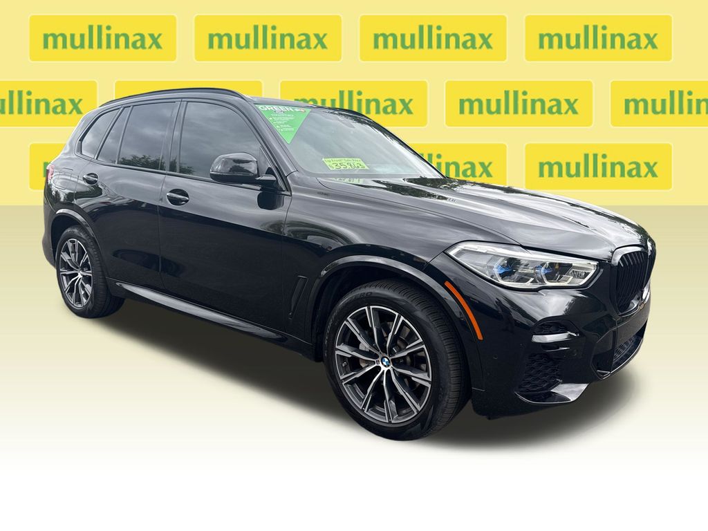 2022 BMW X5 Negro (Black Sapphire Metallic) SUV/Crossover Tracción en las cuatro ruedas 8 velocidades Automática