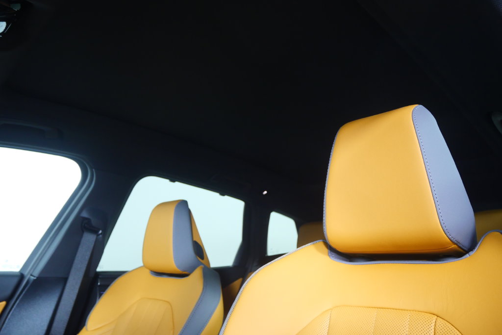 Thumbnail: 2026 BMW X3 - 11