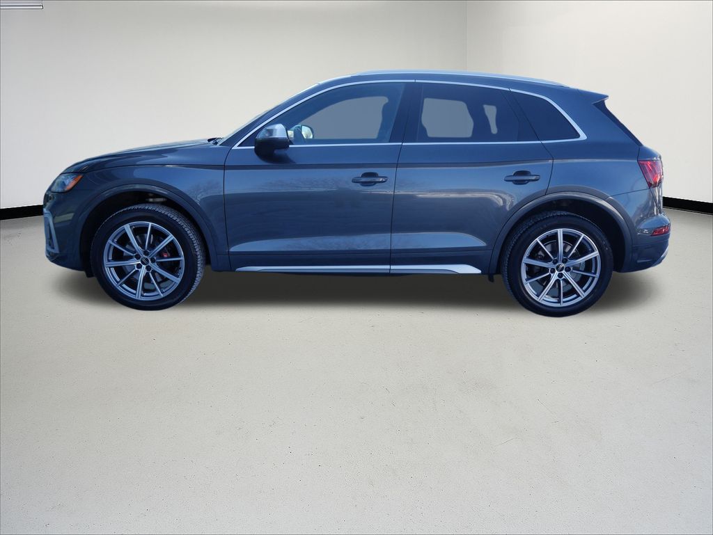 Thumbnail: 2023 Audi SQ5 - 2