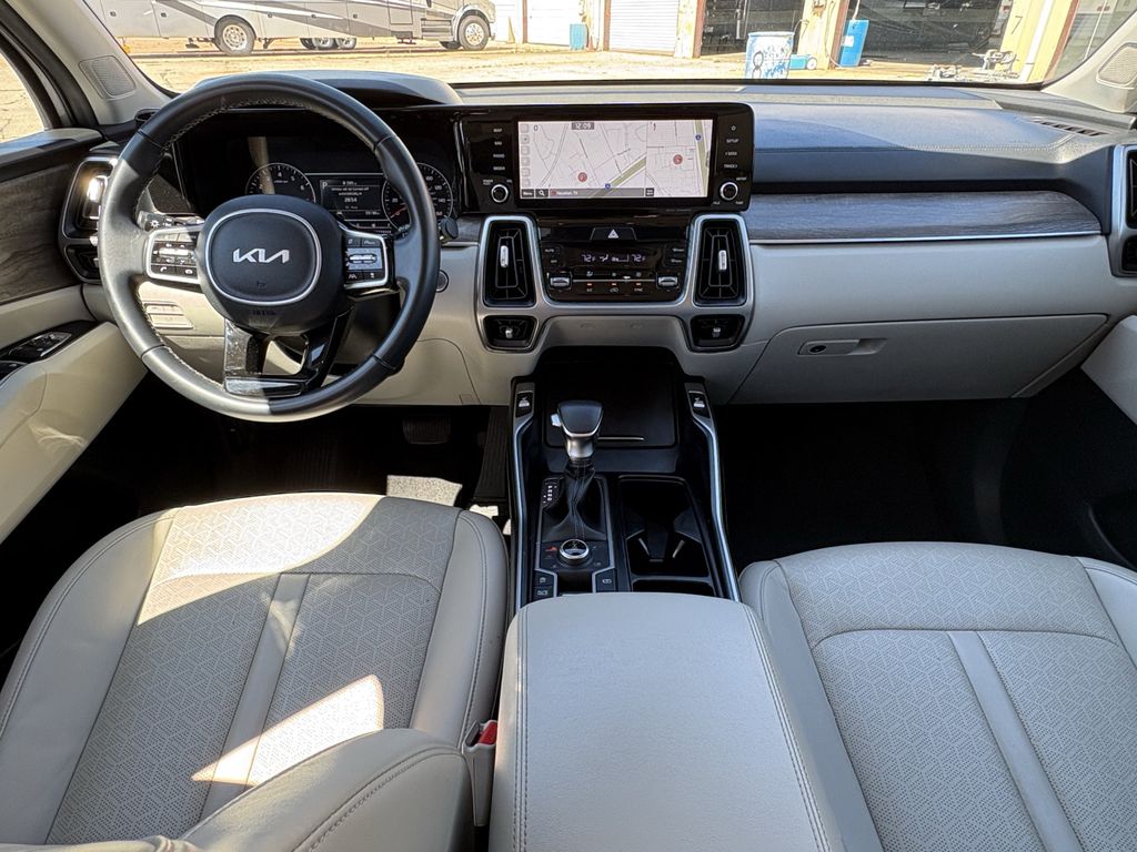 Used 2022 Wolf Gray Kia X-Line EX image 25