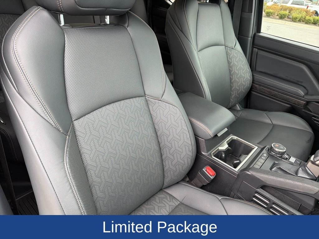 2024 Toyota Tacoma Hybrid Limited 4WD