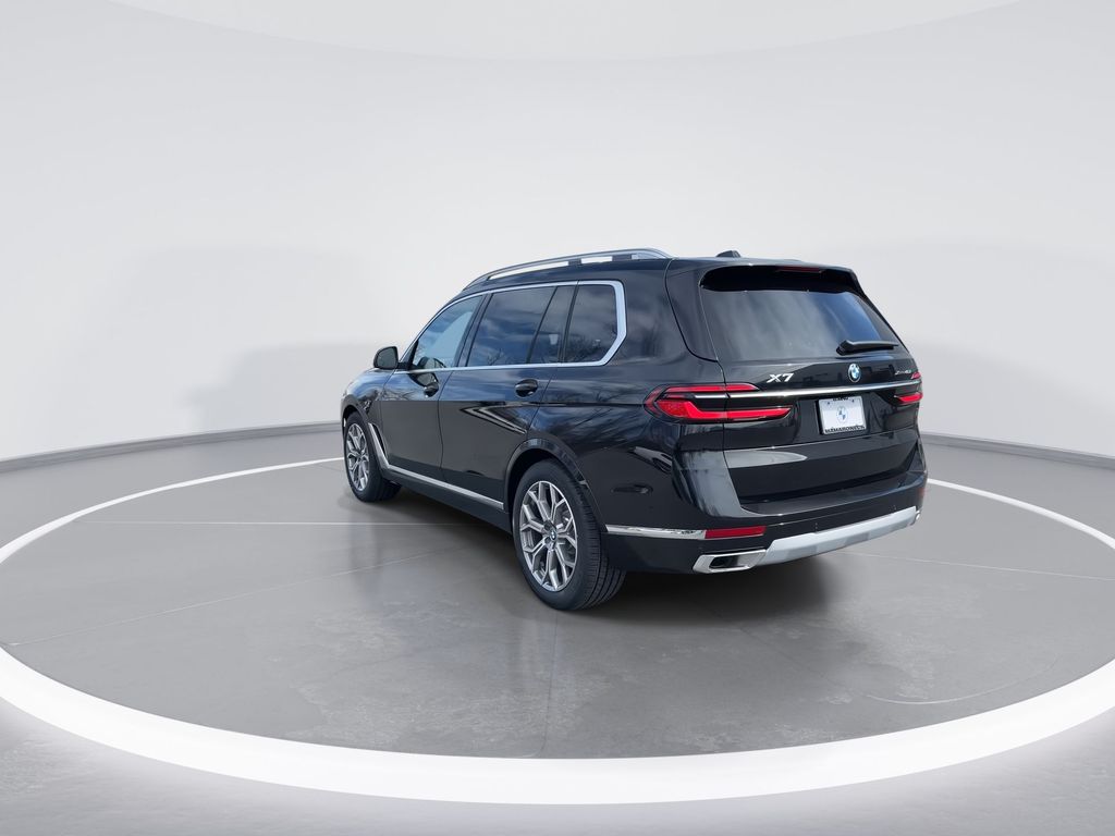 2025 BMW X7 xDrive40i 6