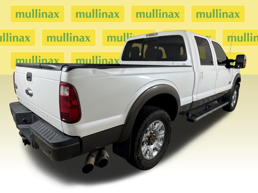 Used 2015  Ford Lariat image 4