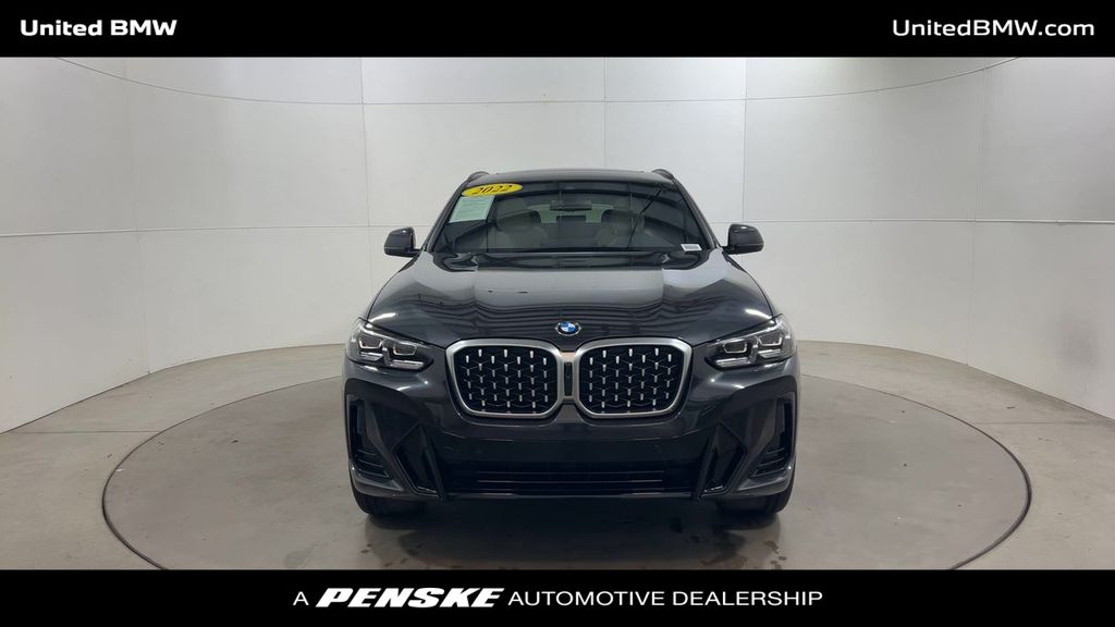 2022 BMW X4 xDrive30i 3