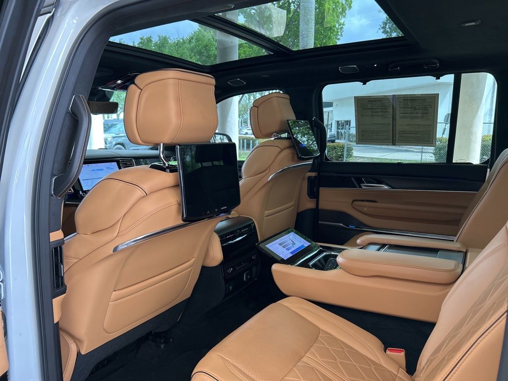 Used 2025 White Jeep Series III image 60