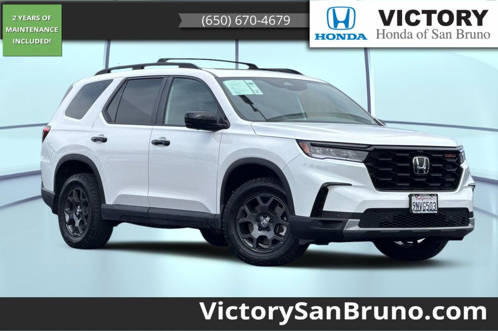 Platinum White Pearl 2025 Honda Pilot TrailSport AWD SUV / Crossover All-Wheel Drive Automatic