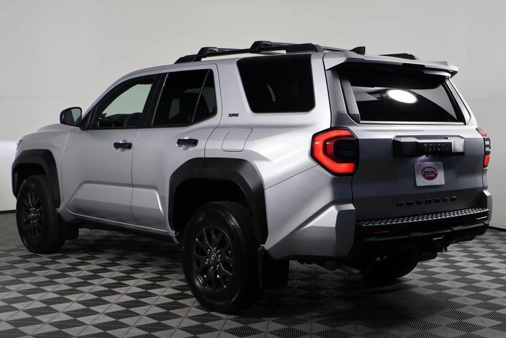 Thumbnail: 2025 Toyota 4Runner - 6