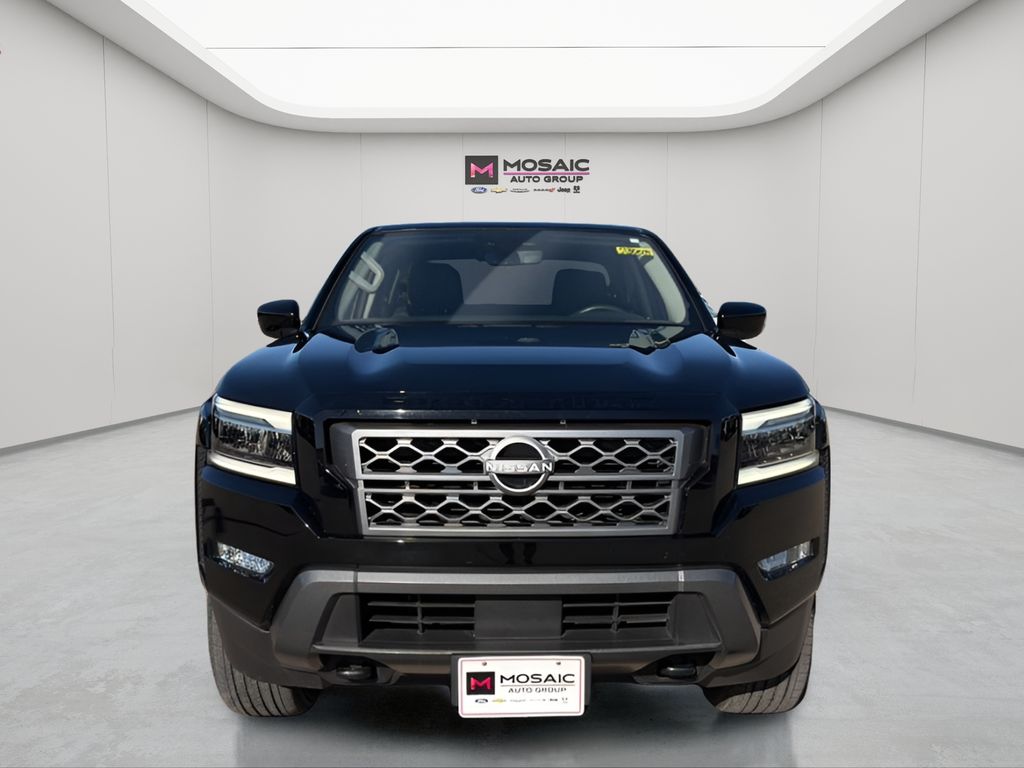 2024 Nissan Frontier