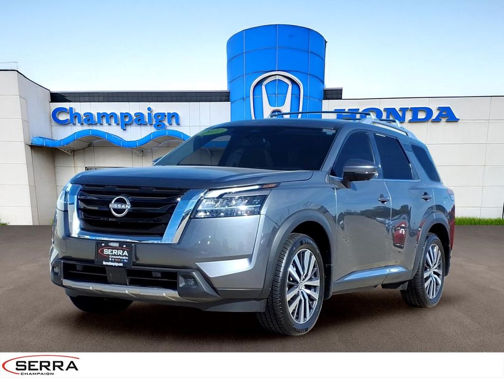 2022 Nissan Pathfinder Platinum 4WD