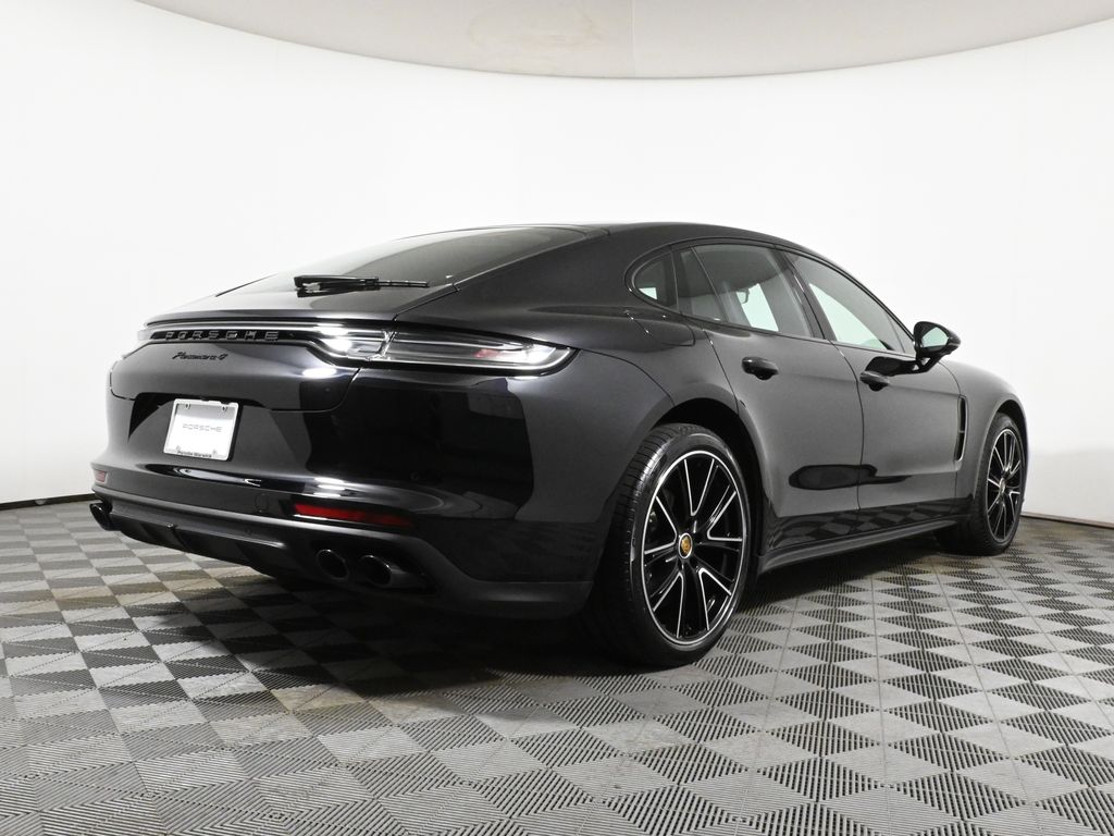 2022 Porsche Panamera Platinum 7