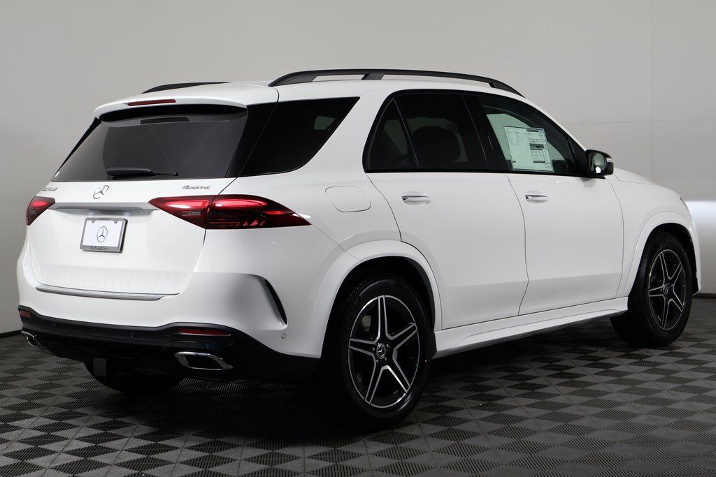 Thumbnail: 2026 Mercedes-Benz GLE - 2