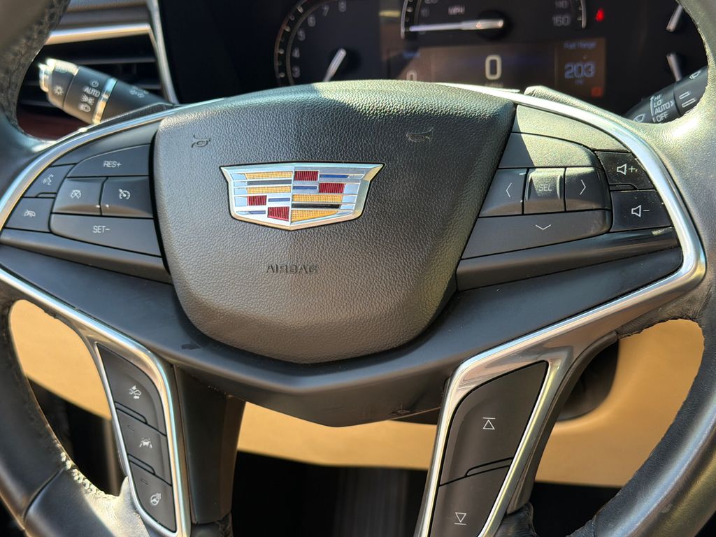 Used 2018 Cadillac XT5 SUV