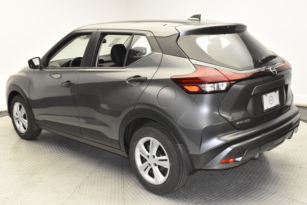 2025 Nissan Kicks S 7
