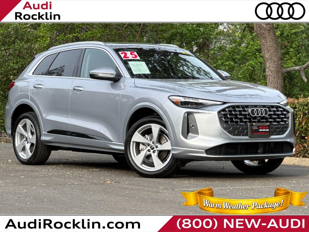 Silver Metallic 2025 Audi Q5 SUV / Crossover All-Wheel Drive 7-Speed Automatic