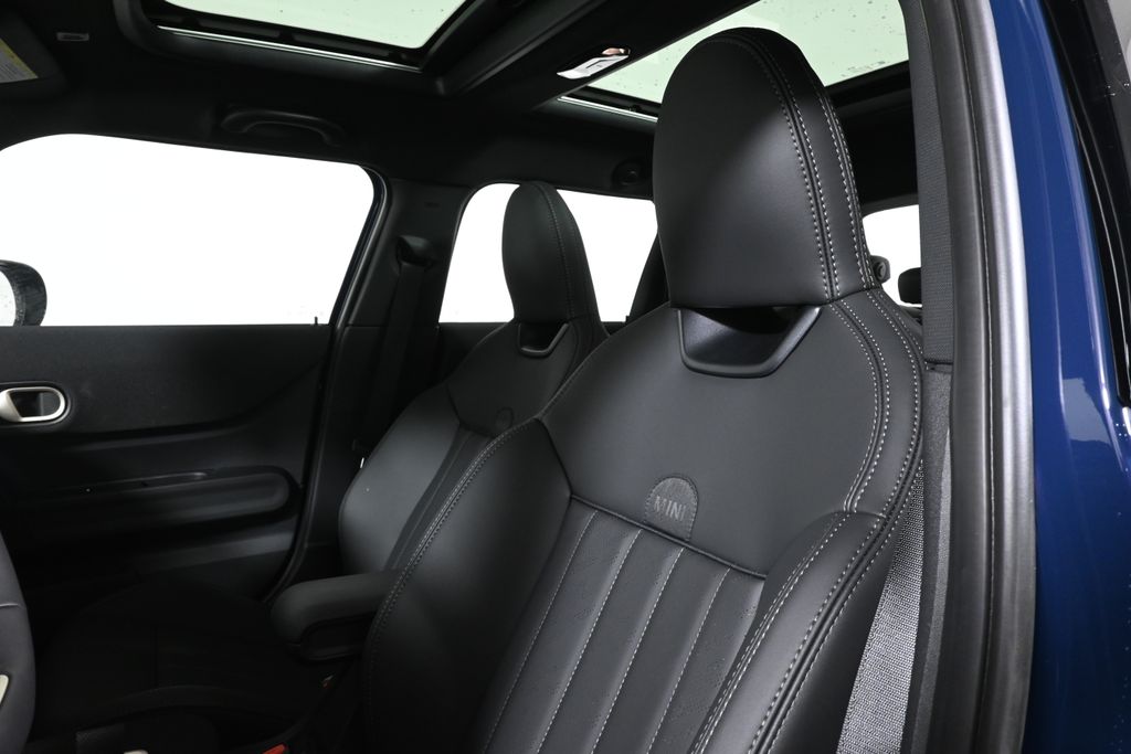 Thumbnail: 2027 MINI Cooper - 16
