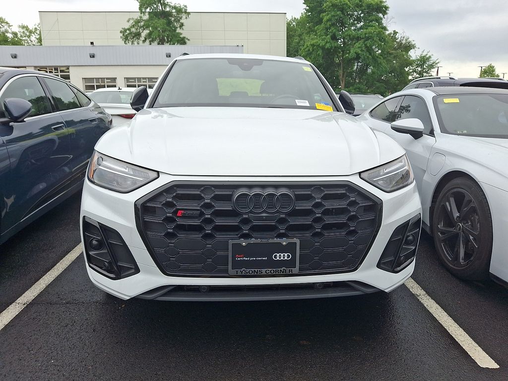 Thumbnail: 2023 Audi SQ5 - 2