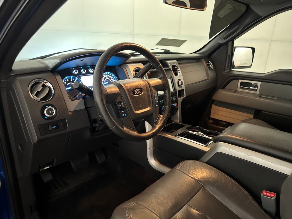Used 2011 Blue Ford XLT image 5