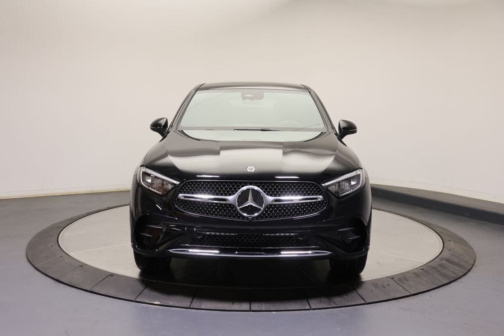Thumbnail: 2027 Mercedes-Benz GLC - 2