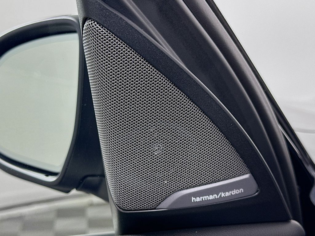 Thumbnail: 2023 BMW X3 - 19