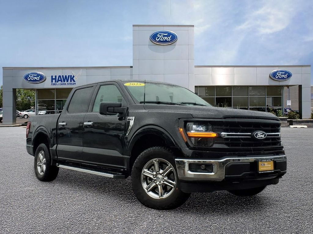 Black Metallic 2025 Ford F-150 XLT SuperCrew 4WD Pickup Truck Four-Wheel Drive Automatic