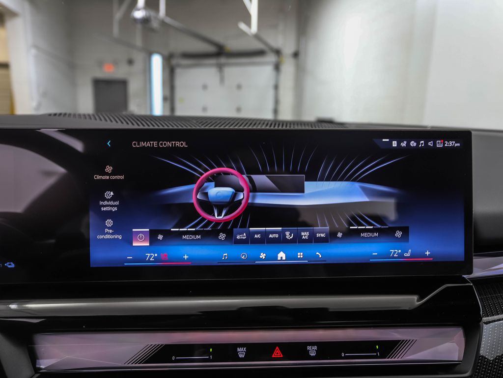 Thumbnail: 2026 BMW 5 Series - 18