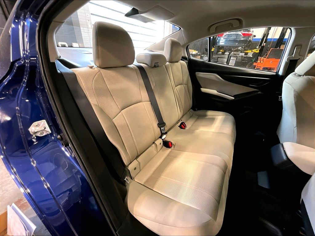 2017 Subaru Impreza — photo 16