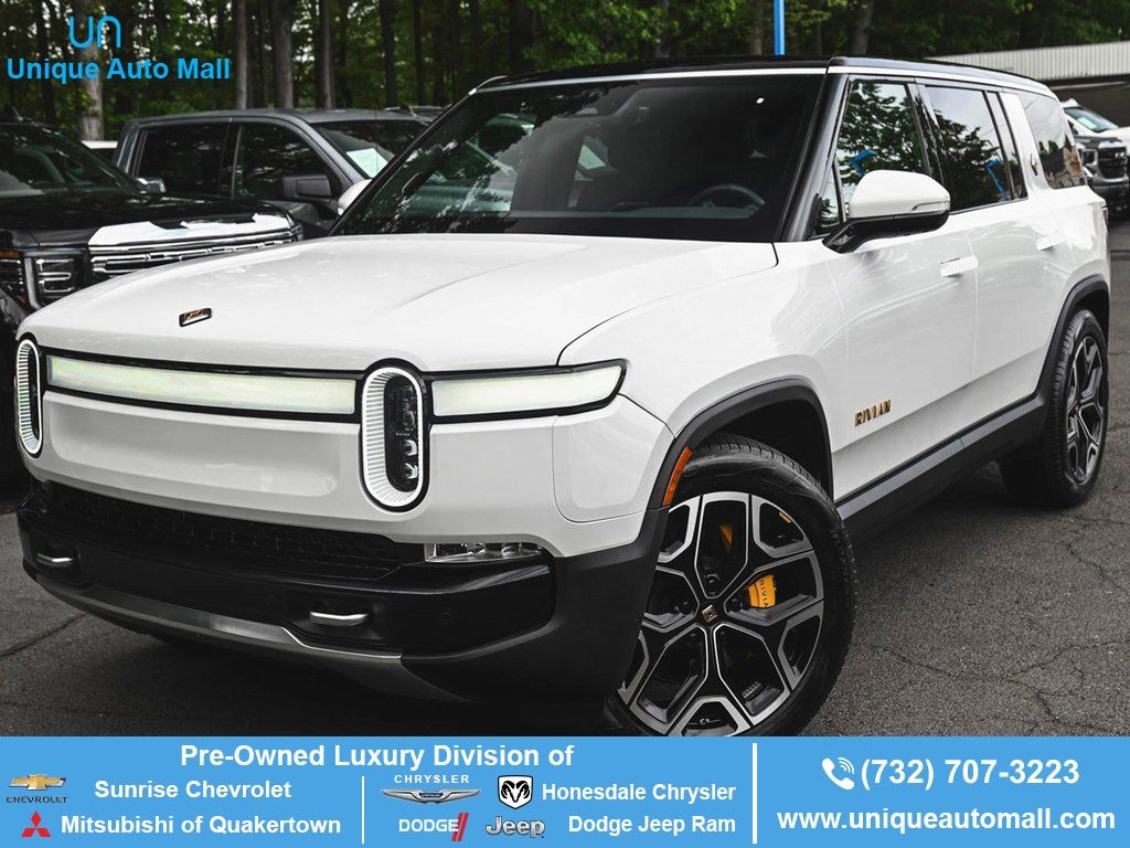 White 2022 Rivian R1S Launch Edition AWD SUV / Crossover All-Wheel Drive 1-Speed Automatic