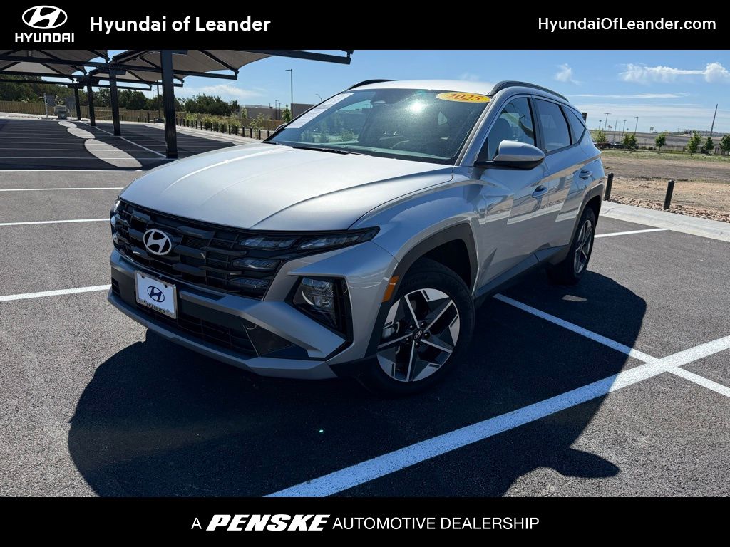 Shimmering Silver 2025 Hyundai Tucson SEL AWD SUV / Crossover All-Wheel Drive 8-Speed Automatic