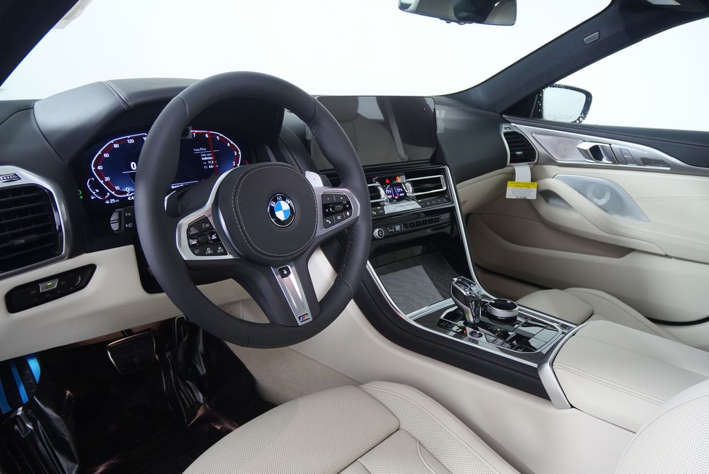 Thumbnail: 2026 BMW 8 Series - 15