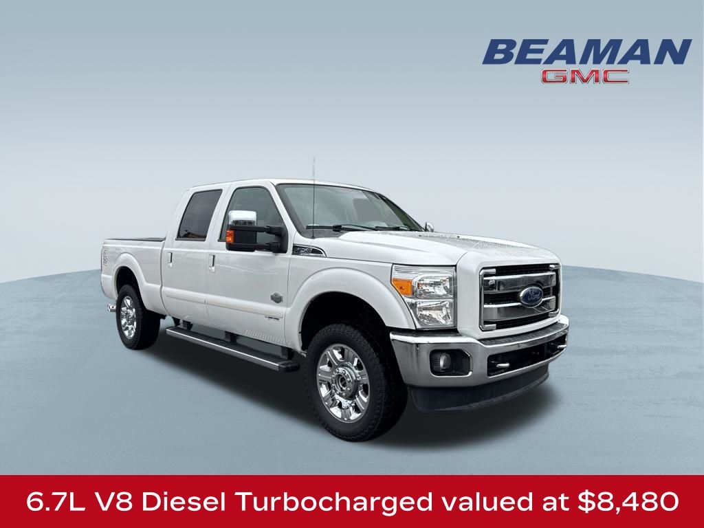 White Platinum Clearcoat Metallic 2016 Ford F-250 Super Duty Pickup Truck Four-Wheel Drive 6-Speed Automatic Overdrive