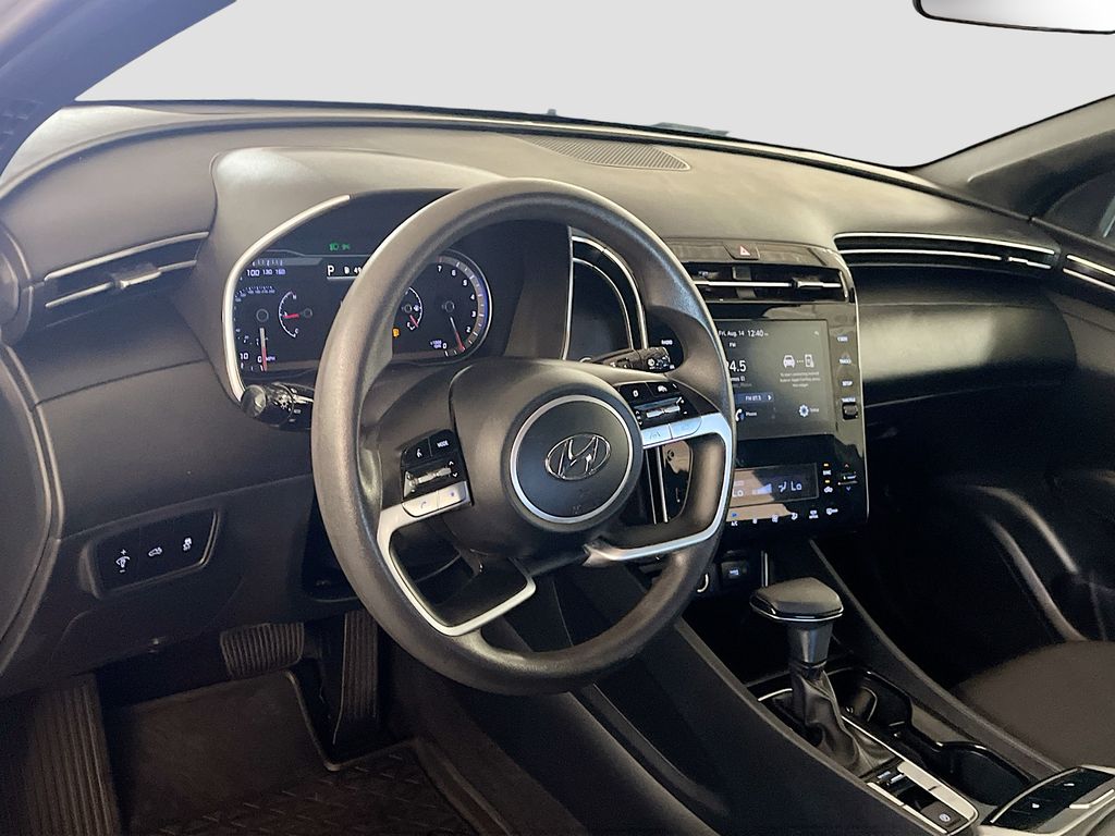 Used 2024 Green Hyundai SEL image 9