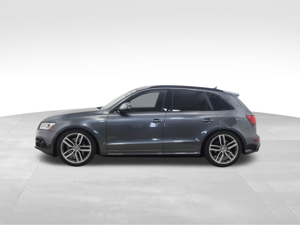 Thumbnail: 2016 Audi SQ5 - 2