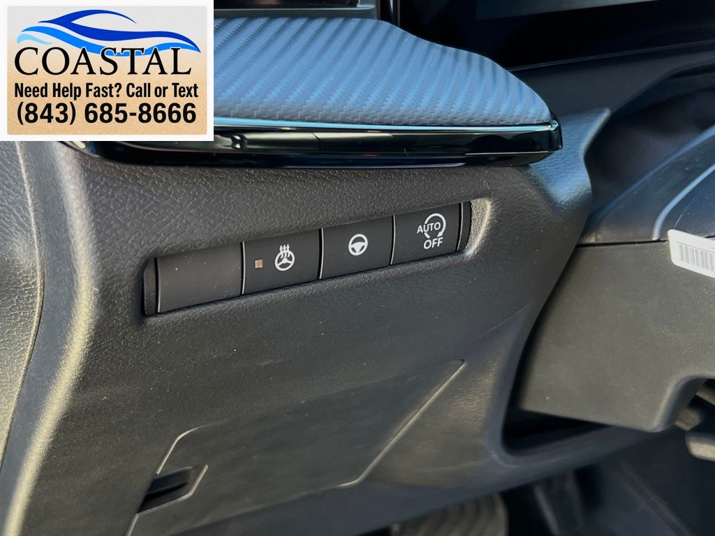 2026 Nissan Kicks SR White at Lugoff Nissan